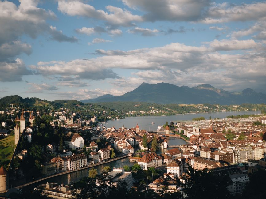 How Can I Plan Switzerland and Austria by Train in 10 Days?